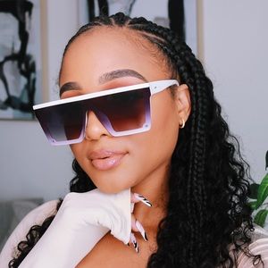 White square sunglasses